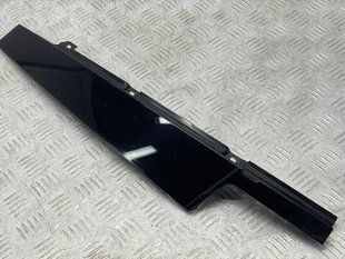 Накладка дверей 32216799 Volvo XC60