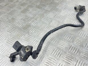 Трубка вакуумна 4G1611931D Audi A6