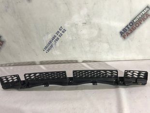 Кронштейн заднього бампера 7P6807863 Volkswagen Touareg