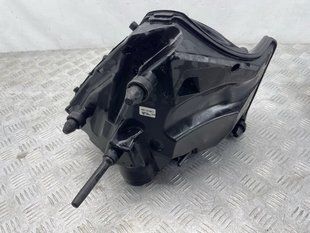 Корпус повітряного фільтра 8W0133835F Audi A4 Allroad