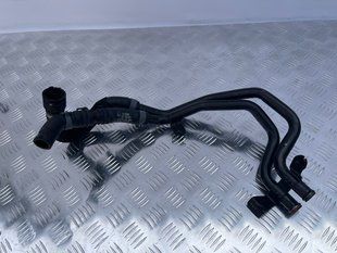 Трубопровід системи охолодження 7L8121070AD Audi Q7