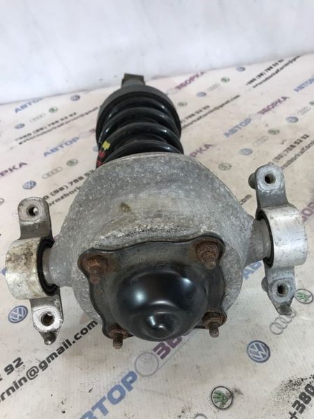 Стійка амортизатора в зборі з пружиною 7P6513029AL Volkswagen Touareg