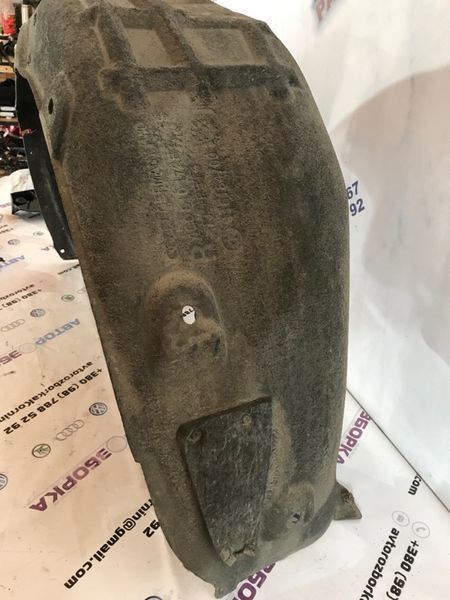 Підкрилок 4G0810172B Audi A6