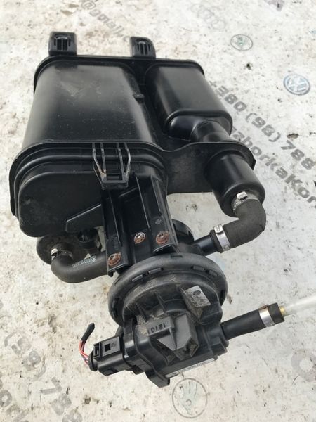 Aдсорбер 3C0201797D Volkswagen Passat