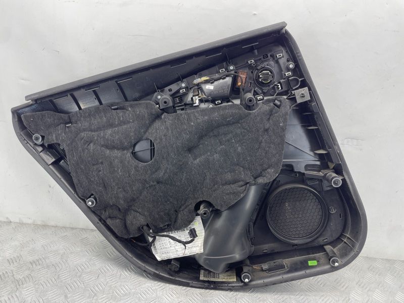 Обшивка дверей 4G0867304CWFA Audi A6