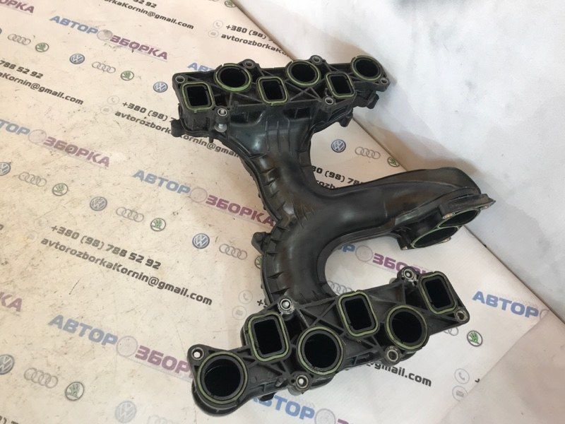 Коллектор впускной 059129711CF Audi A7