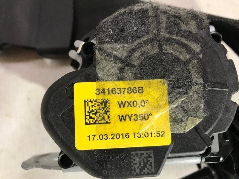 Ремінь безпеки сидіння 3-го ряду 4M0857812AV04 Audi Q7