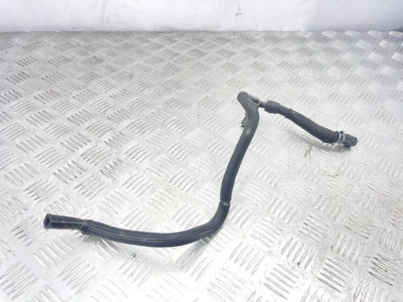 Патрубок 7P0130295L Volkswagen Touareg