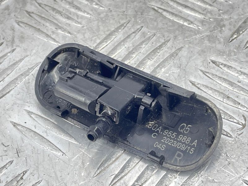 Форсунка омывателя лобового стекла 80A955988A Audi Q5