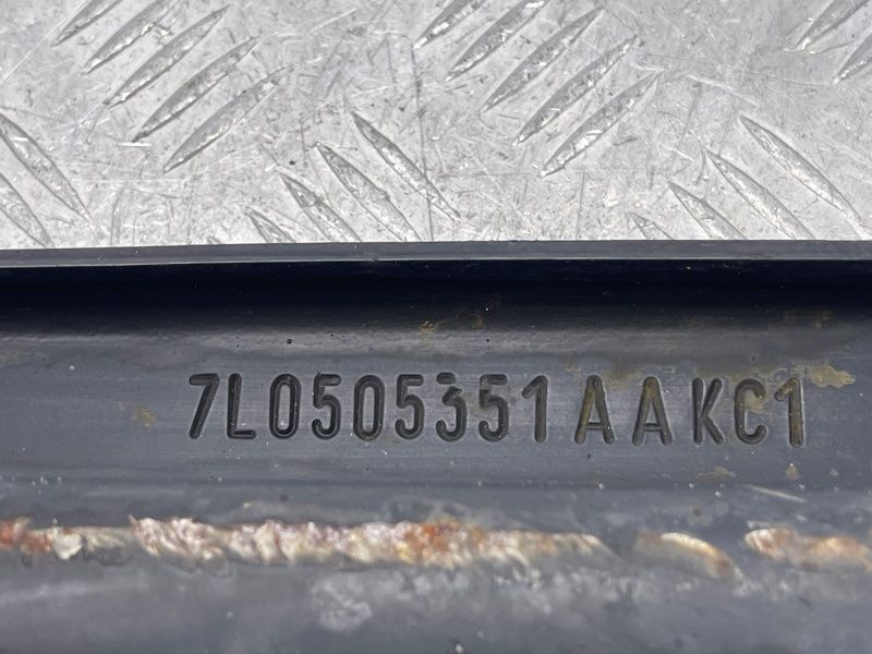 Рычаг задней подвески поперечный нижний 7L0505311B Audi Q7