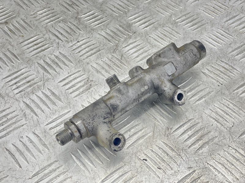 Паливна рампа 059130089BT Volkswagen Touareg