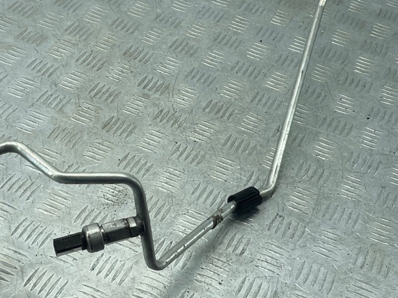 Трубка кондиционера 5N0820741C Volkswagen Tiguan