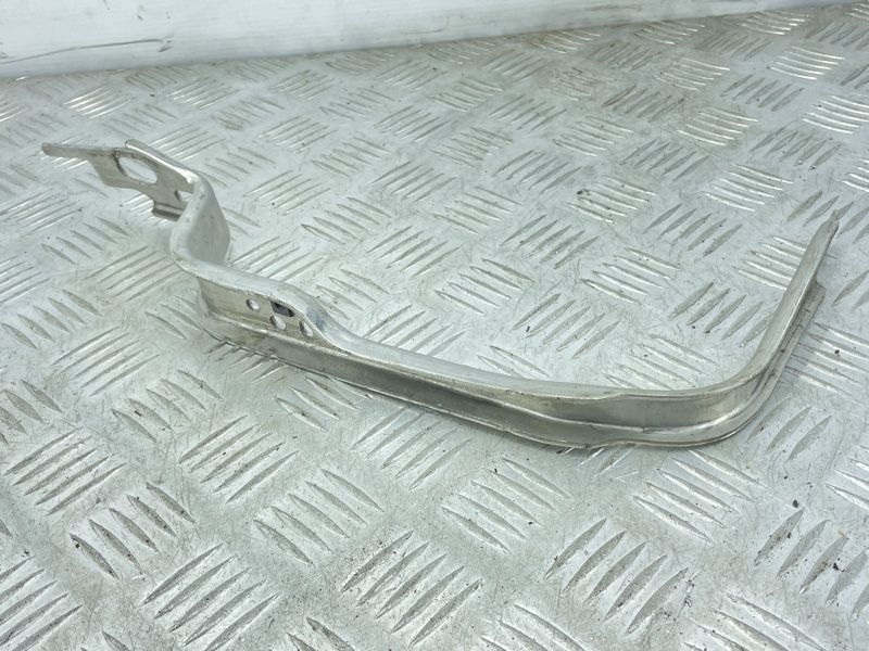 Кронштейн 4K0807347B Audi A6
