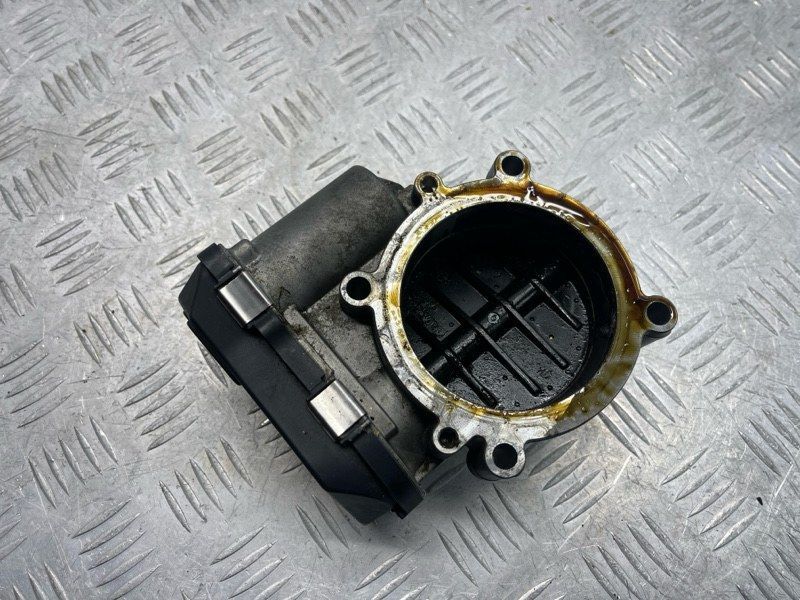 Дросельна заслінка 03H133062A Volkswagen Touareg
