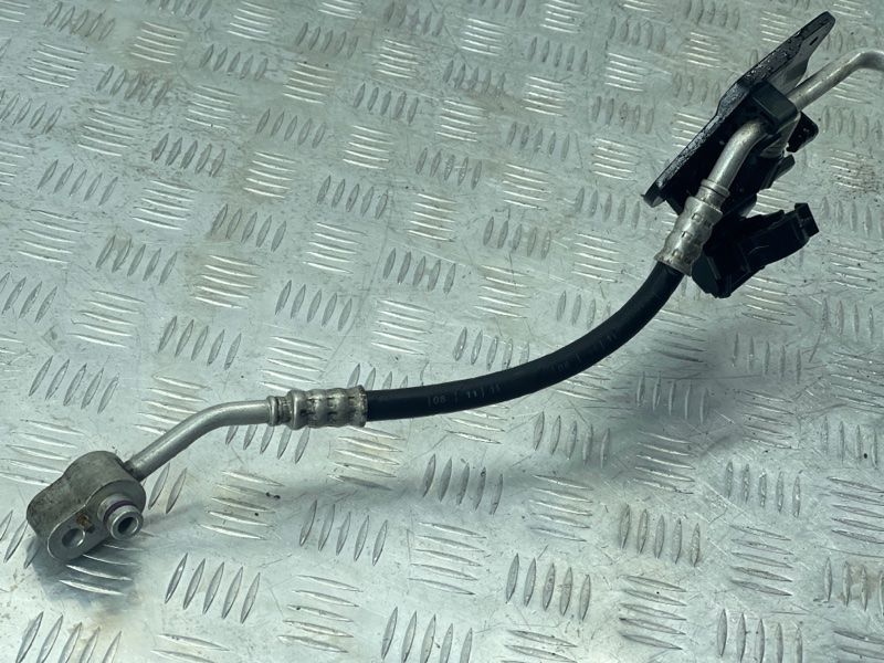 Трубка кондиционера 5N0820741C Volkswagen Tiguan
