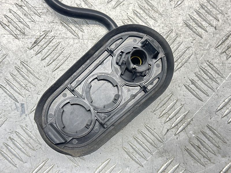 Трубка вакуумная 80C611931E Audi Q5