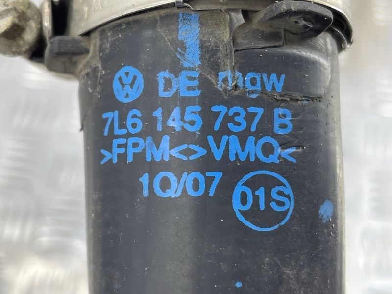 Патрубок інтеркулера 7L6145737B Volkswagen Touareg