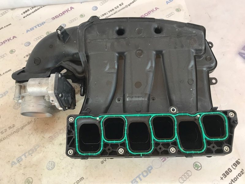 Коллектор впускной FT4E9424CF Ford Edge