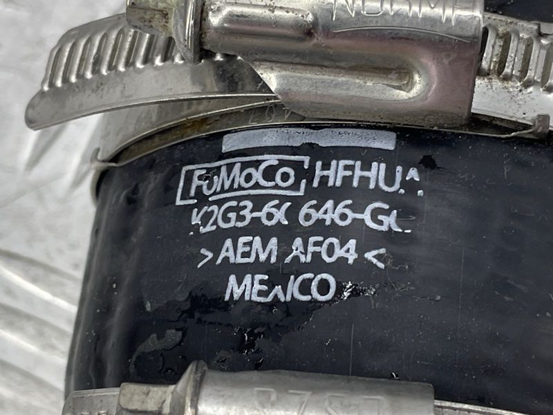 Патрубок інтеркулера K2G36C646GC Ford Edge