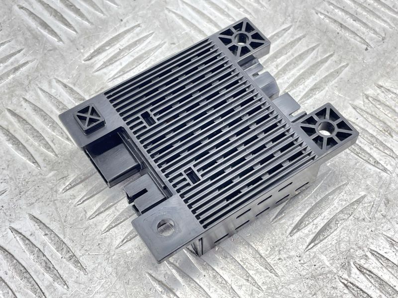 Блок USB LJ6T14F014AA Ford Escape
