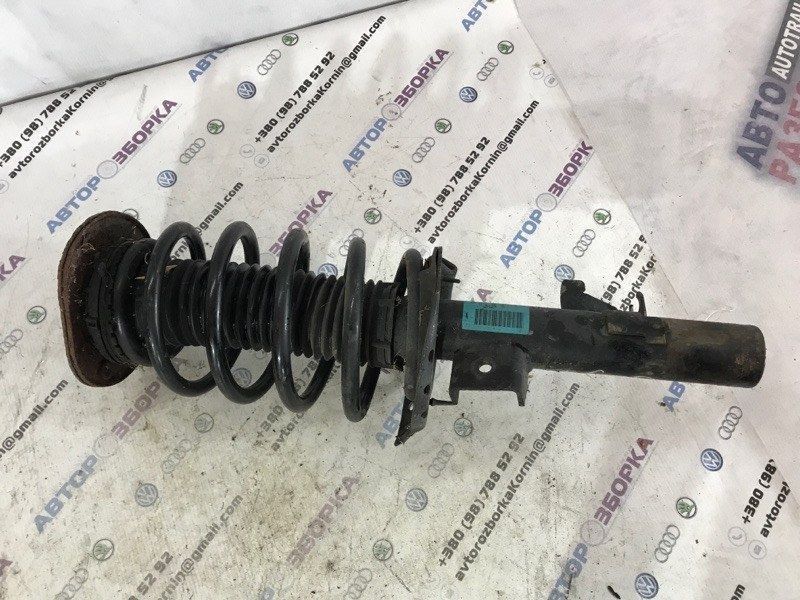 Стойка амортизатора в сборе с пружиной 31277371 Volvo XC60