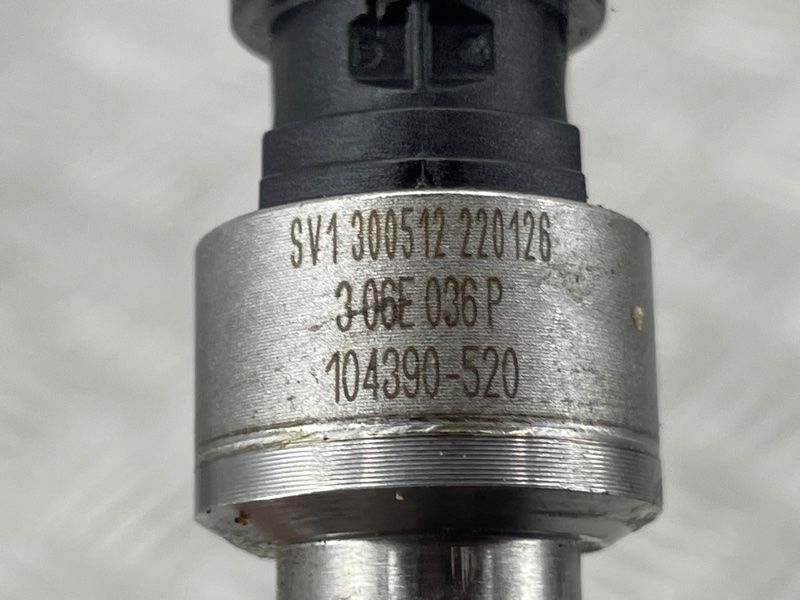 Паливна форсунка 06E906036P Audi A6