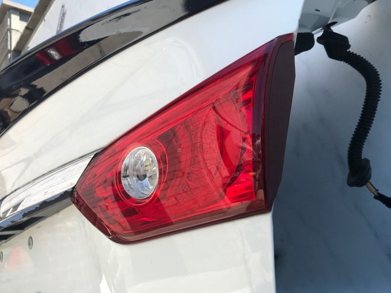 Стоп / ліхтар внутрішній 265504HB1B Infiniti Q50