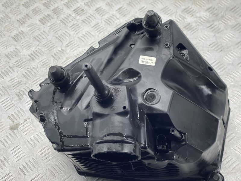 Корпус повітряного фільтра 8W0133835F Audi A4 Allroad