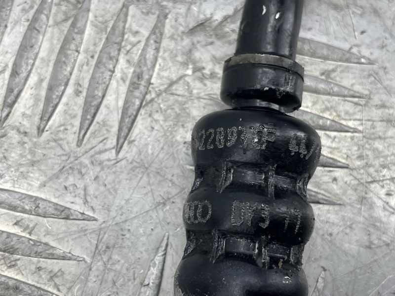 Трубка рульової рейки 7L8422893CF Audi Q7