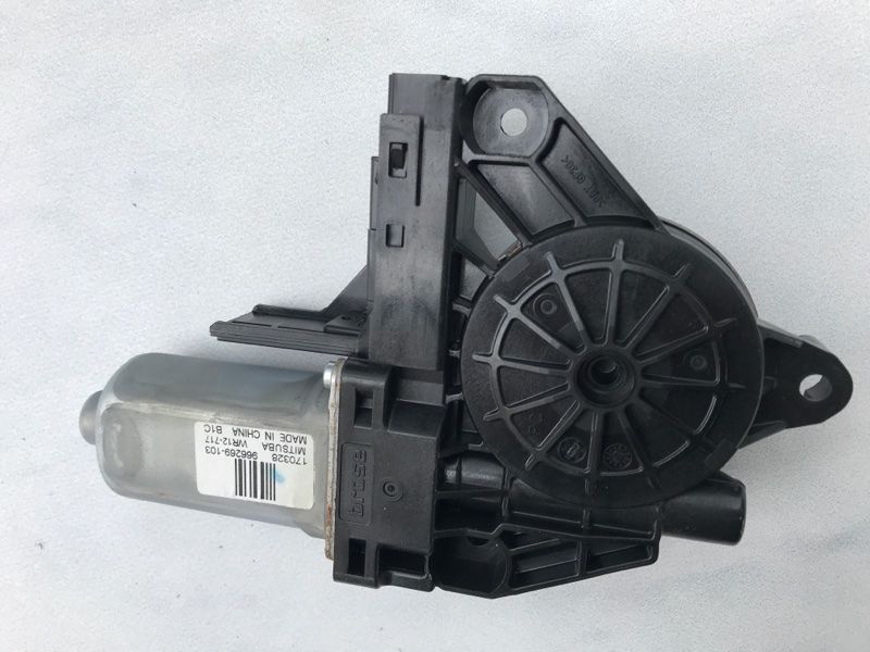 Мотор склопідйомника 31253062 Volvo XC60