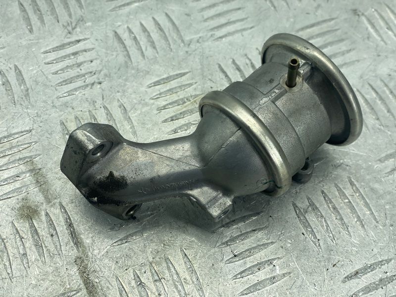 Клапан EGR 06E131101E Audi A7