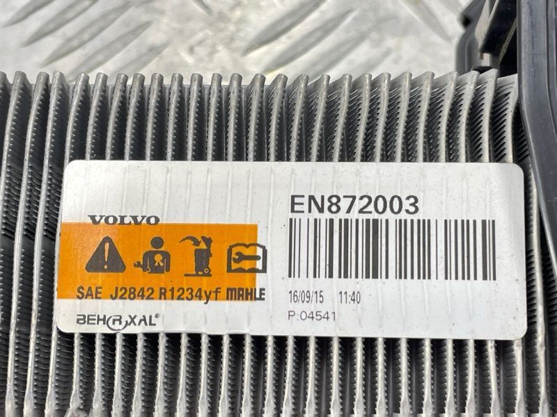 Випарник кондиціонера 31449329 Volvo XC90