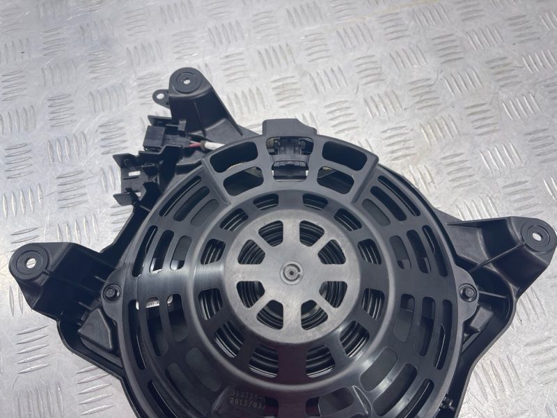 Сабвуфер BOSE 4G2035709 Audi A6