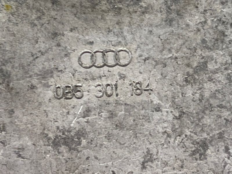 Крышка 0B5301184 Audi S6