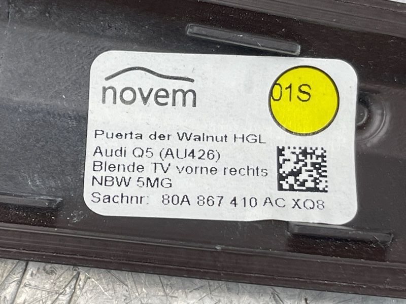 Накладка двери 80A867410ACXQ8 Audi Q5