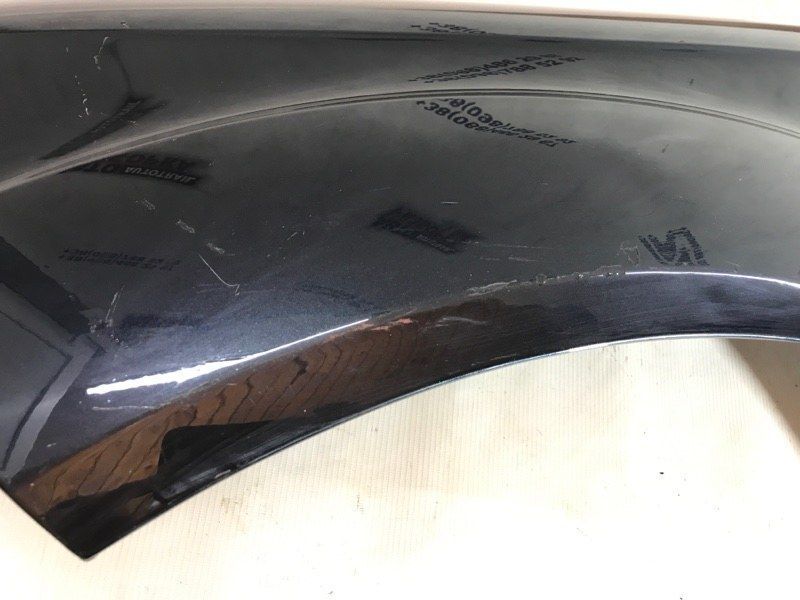 Крило 4L0821101 Audi Q7