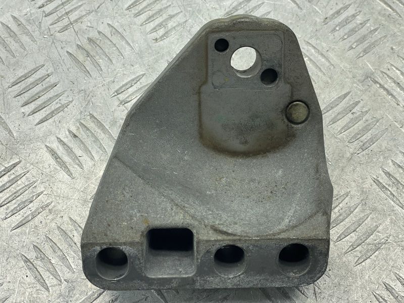 Опора / Кронштейн двигателя K2G36F012 Ford Edge