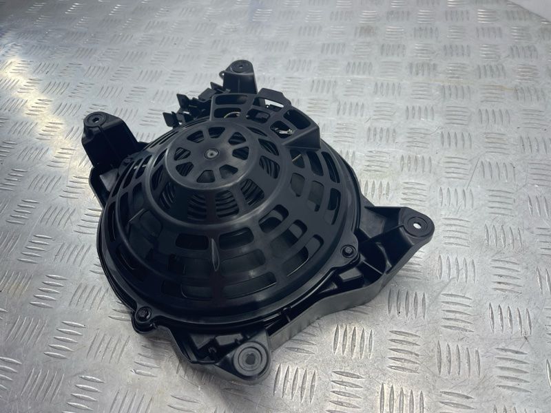 Сабвуфер BOSE 4G2035709 Audi A6
