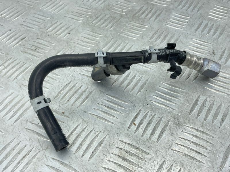 Патрубок 7P6130295D Volkswagen Touareg