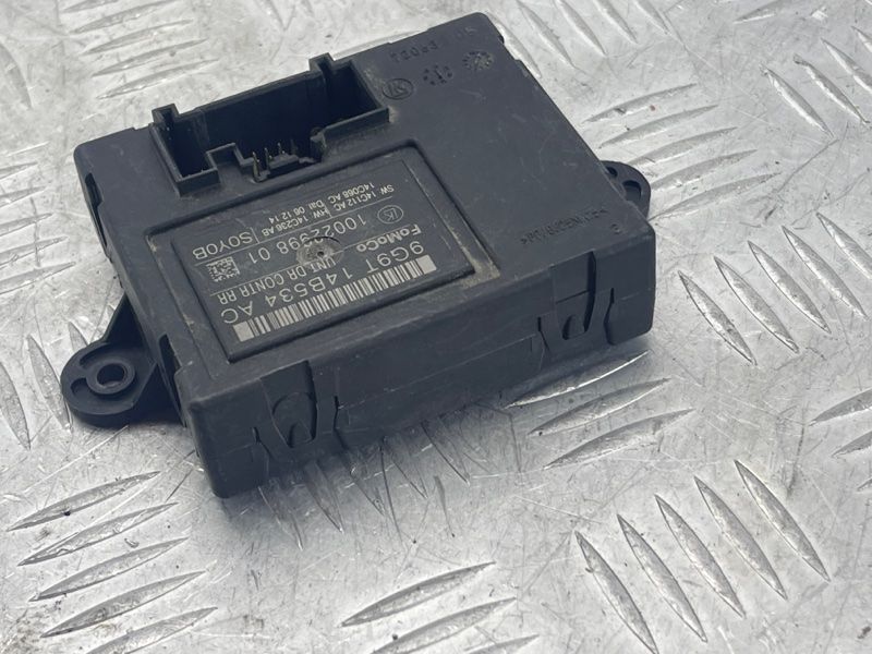 Блок керування дверей 9G9T14B534AC Volvo XC60