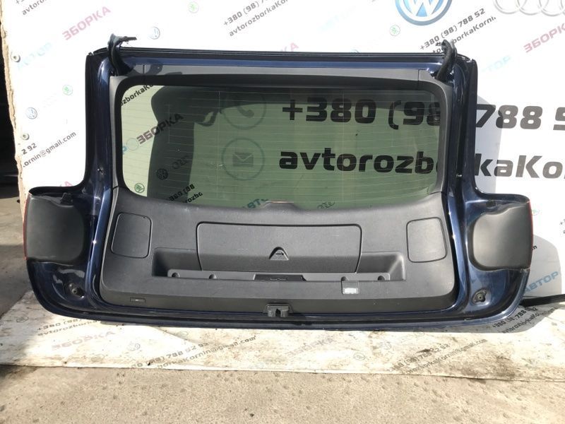 Крышка багажника 4L0827023B Audi Q7