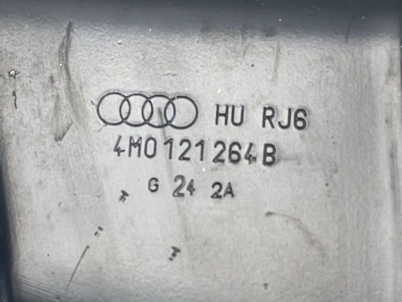 Кронштейн Audi Q7
