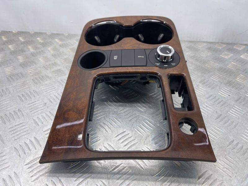 Подстаканник 7P1863212AEME1 Volkswagen Touareg