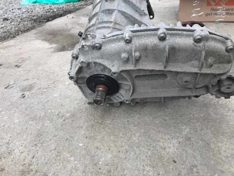 Роздаткова коробка 0BU341010Q Audi Q7
