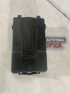 Кришка акумулятора 3C0915443A Volkswagen CC