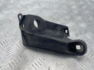 Крепление радиатора 4M0805201 Audi Q7