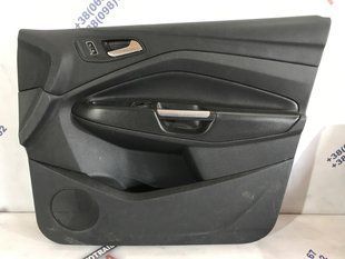 Карта / Обшивка двери Ford Escape