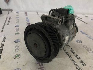 Компресор кондиціонера 4E0260805AR Audi Q7