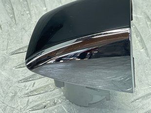 Колпачок ручки двери c хромированой накладкой 4H0837879C Audi A7