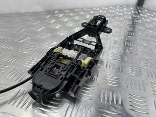 Кронштейн зовнішньої ручки дверей пасажира 31378254 Volvo XC90 Volvo S90, Volvo V90, Volvo V90 Cross Country, Volvo XC60, Volvo XC90